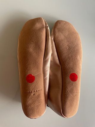 Zapatillas de estar por casa Zara doradas