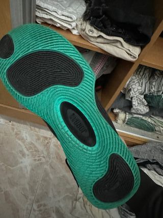 Zapatillas Jordan Air Talla 45 Negras y Verdes