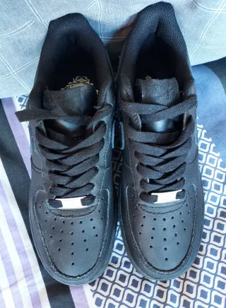 NIKE AIR FORCE 1 talla 37.5