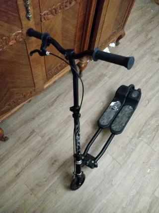 Patinete plegable negro