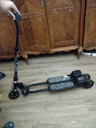 Patinete plegable negro