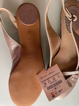 Sandalias Zara plateadas talla 38