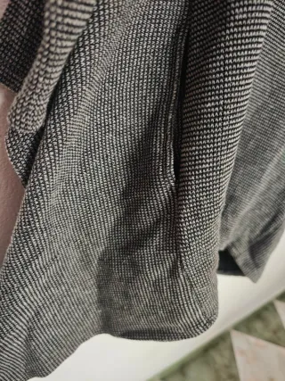 Poncho gris y negro talla única