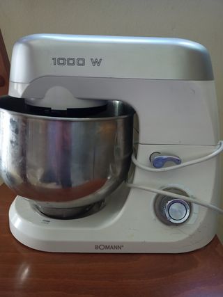 Robot amasador BOMANN 1000W