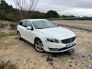 Volvo V60 2015