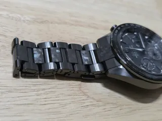 Citizen reloj en titanio Satellite Wave Attesa