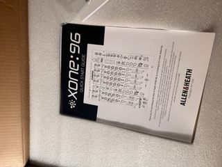 Mesa de mezclas Allen & Heath Xone:96