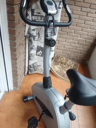 Bicicleta Estática Domyos MG 2000