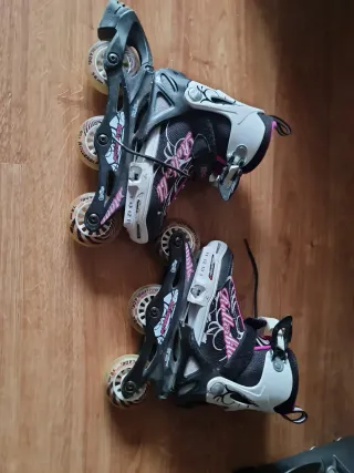 Patines Rollerblade rosas y negros. T 32