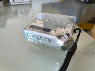 Sony Walkman NW-E55 Plata
