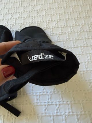 Manoplas Wedze Negras Impermeables