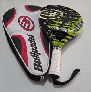 Pala Bullpadel Progressor Avantline + funda