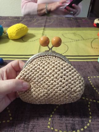 Monederos artesanales multicolor