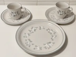 Juego de 2 tazas y 3 platos Garlande