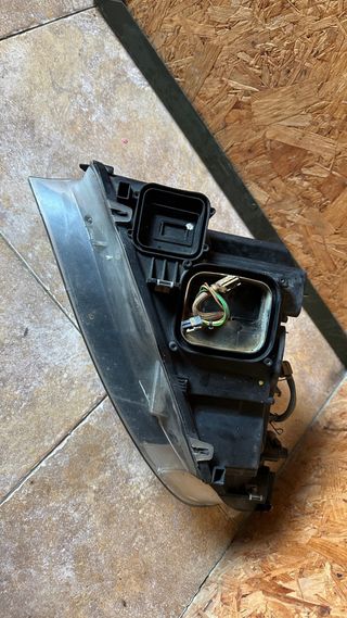 Ótica direita BMW E92 Pré-Facelift