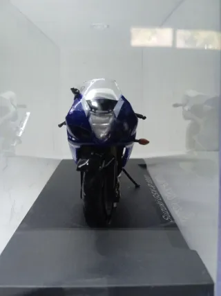 Maqueta Suzuki GSX-R 1000 Escala 1:24