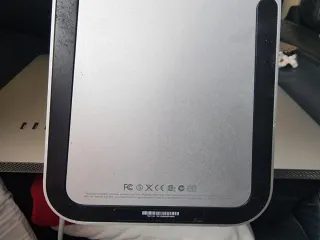 Apple Monitor Cinema LED 24 Plata