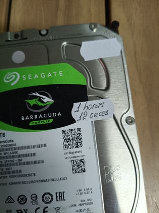Seagate BarraCuda 2TB, Disco Duro Interno, HDD, 3.5 Pulgadas, SATA 6 GB/s, 7200 RPM, cache de 256 MB para computador de sobremesa y PC