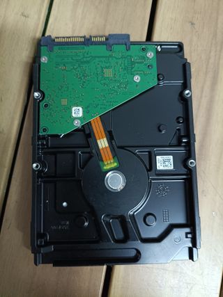 Seagate BarraCuda 2TB, Disco Duro Interno, HDD, 3.5 Pulgadas, SATA 6 GB/s, 7200 RPM, cache de 256 MB para computador de sobremesa y PC