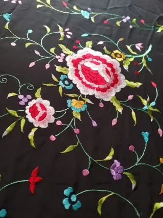 Manton Manila Foronda Antiguo Bordado Flores