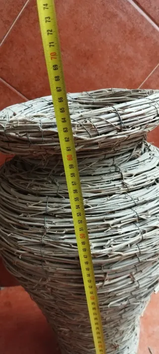 Jarrón rústico ramas olivo hecho a mano