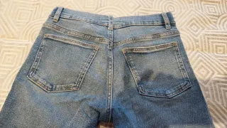 Pantalón tejano niña Zara