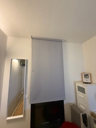 Cortina enrollable gris 1m