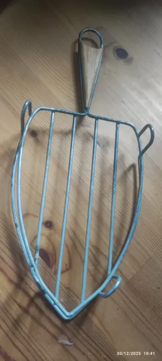 Soporte plancha madera e inoxidable vintage