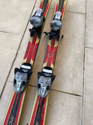 Esquís Fischer RC4 Supercarve con fijaciones