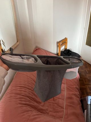 Cuna colecho Joie Roomie Glide gris