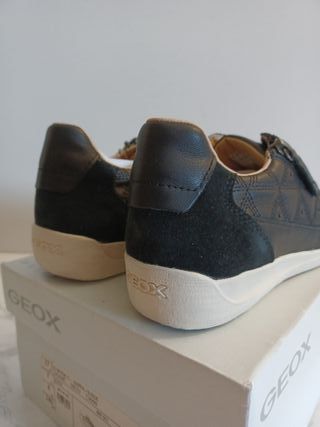 Geox Myria Zapatillas Talla 37.5 Negro