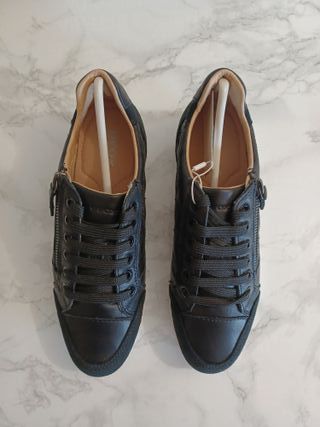 Geox Myria Zapatillas Talla 37.5 Negro