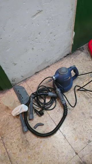 Vaporeta Taurus con accesorios