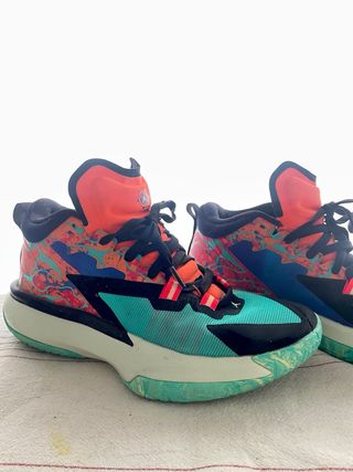 Zapatilla Nike Jordan Zion 1