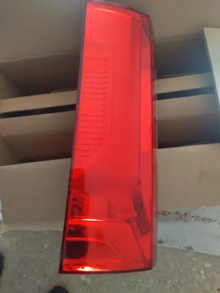 Piloto Mercedes Continuación