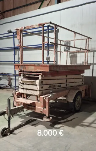 Elevador de tijera remolcable