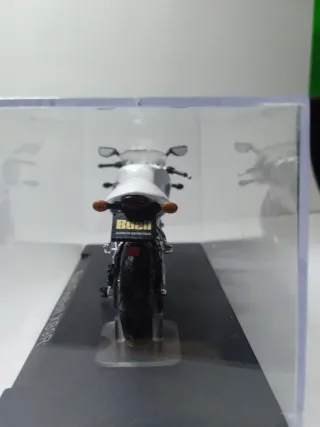 Maqueta Moto Buell Firebolt XB9R Escala 1:24