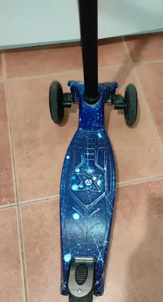 Patinete Infantil 3 Ruedas con Luces LED