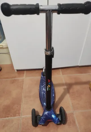 Patinete Infantil 3 Ruedas con Luces LED