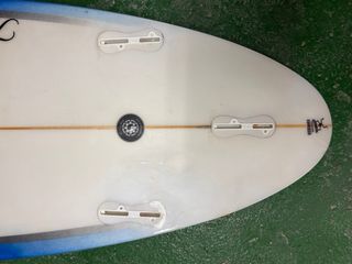 Tabla de surf 5'10 27,6 l