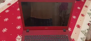 Acer Aspire E5-573-388F Portátil