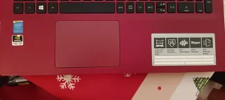 Acer Aspire E5-573-388F Portátil