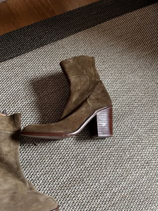 Botas de ante marrones