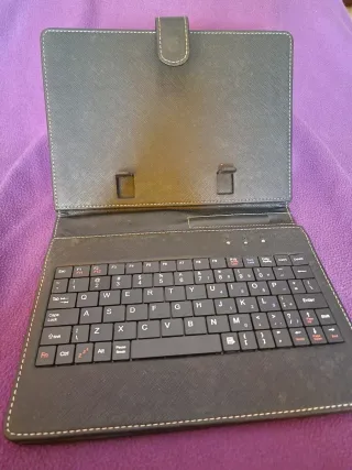 Funda Tablet con Teclado Negro