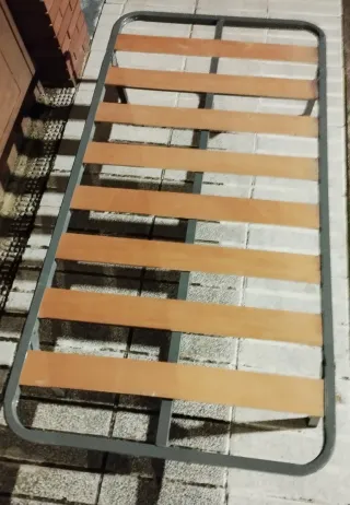 Somier con patas 90x180