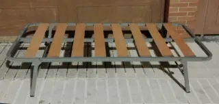 Somier con patas 90x180