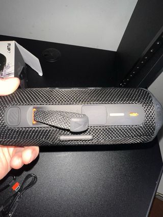 Altavoz JBL Flip 7 Negro/Rojo