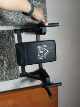 Aparato de gimnasio multifunción