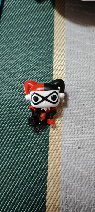 Mini Funko Pop Harley Quinn Kinder Joy