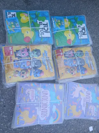 Álbumes y cromos Panini Toi El Toi